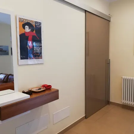 Casa Lidia * Кастелламмаре-дель-Голфо